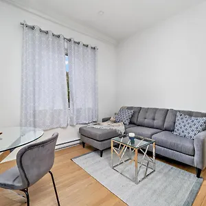 Appartement Ave Du Musée by Restavio, Montréal